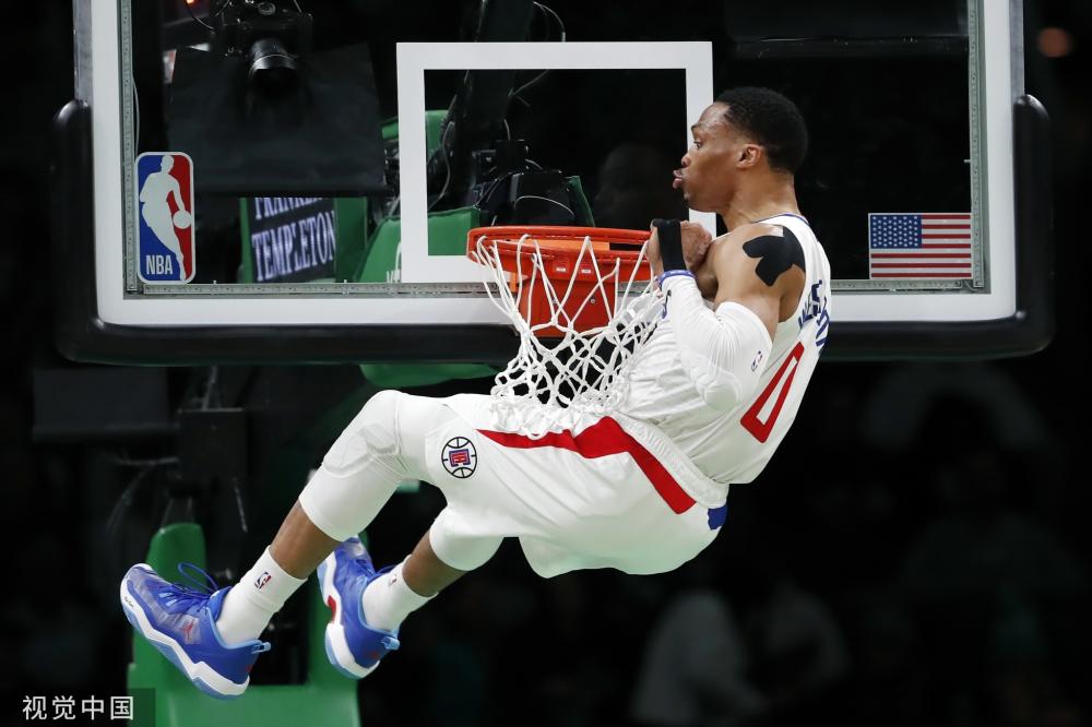 在比赛中体 在比赛中体